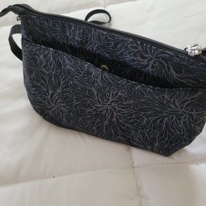 Baggallini crossbody purse
